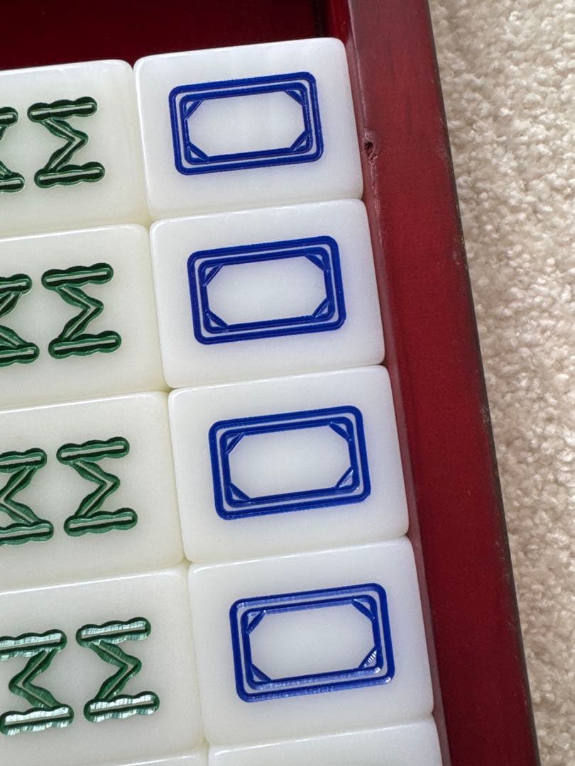 高級　麻雀牌　ジャンボ牌　デカ牌　木箱　4cm×3cm 35g