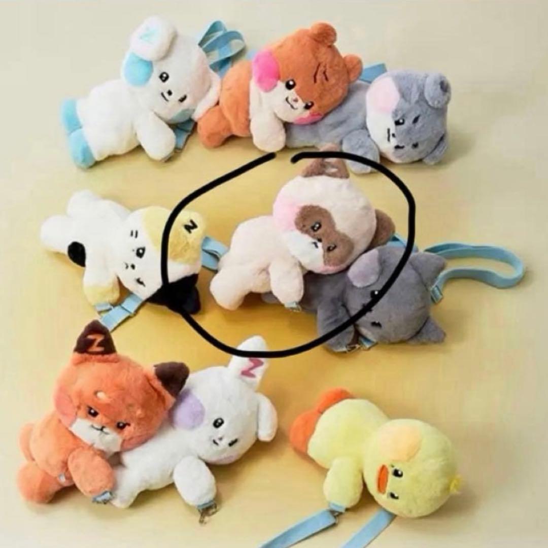 zeroni フラットぬいぐるみ　ゼロニzb1 ハニ二　hanini バッグ