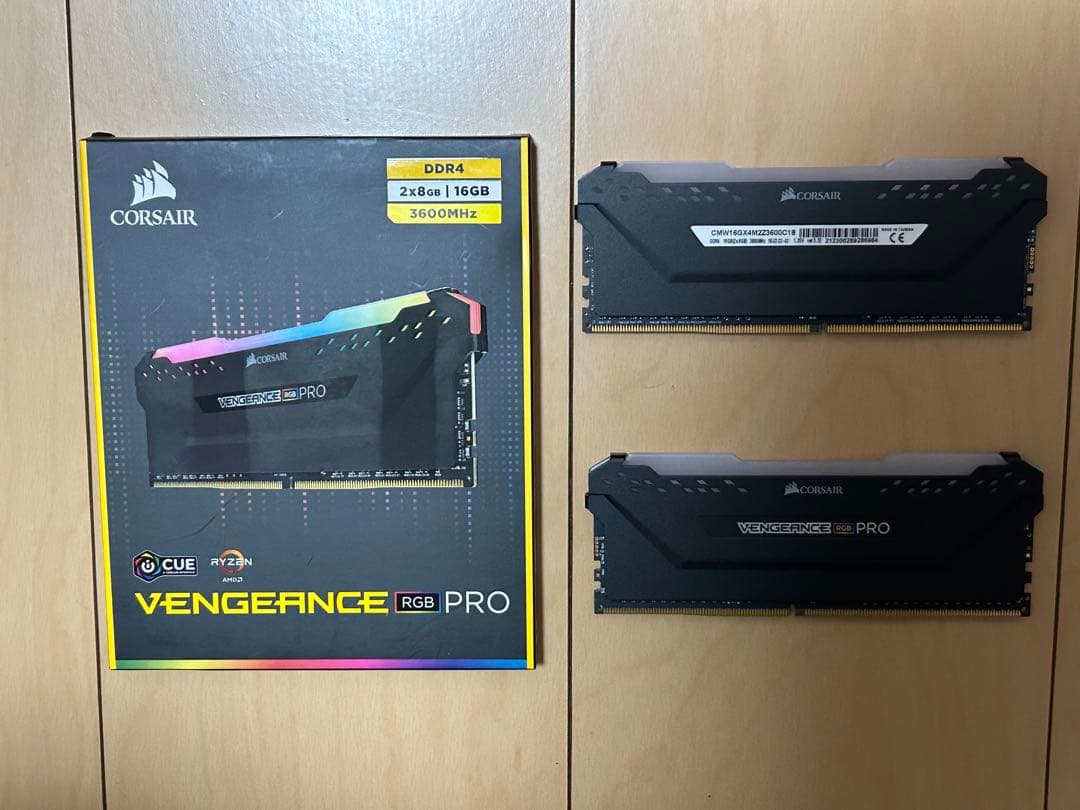 CORSAIR VENGEANCE RGB PRO 8GB×2
