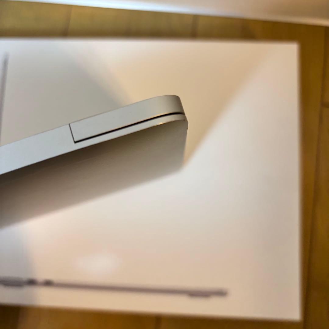 Macbook Pro シルバー　13インチ