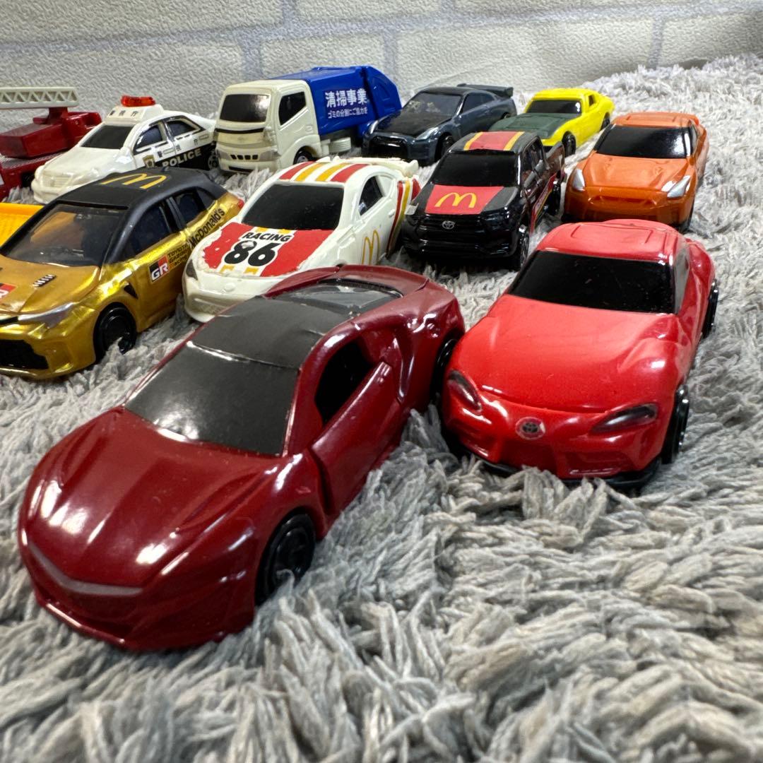 TOMICA トミカ トミー ミニカー 53台まとめ 消防車 救急車 パトカー