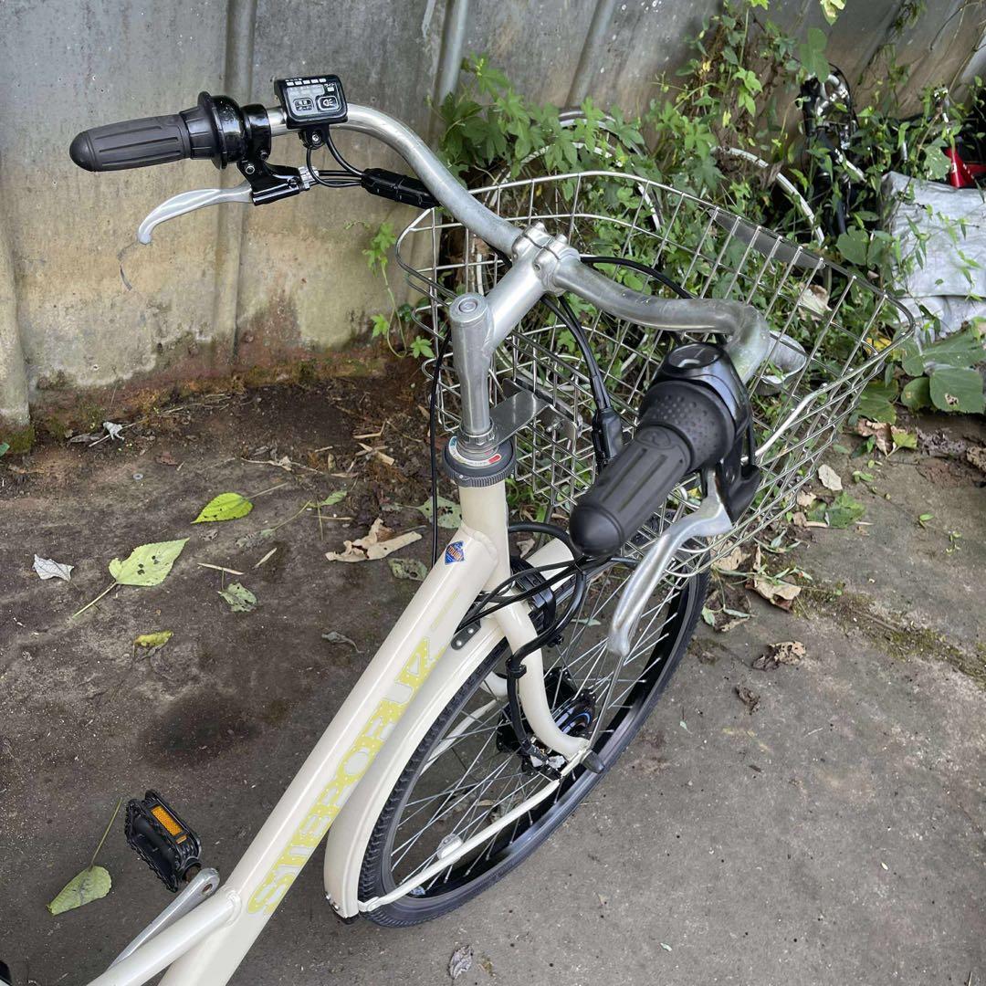クリーム色 電動アシスト自転車 26インチ