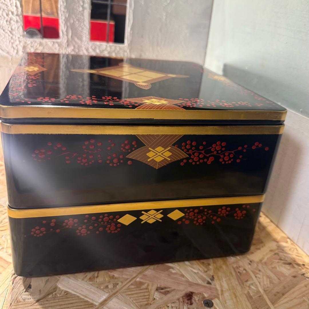 ヴィンテージ♡秀衡塗 2段重箱 黒×金×朱の華やかデザイン お正月 おせち♡
