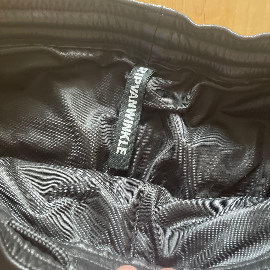 RIP VAN WINKLE レザーパンツ Mサイズ