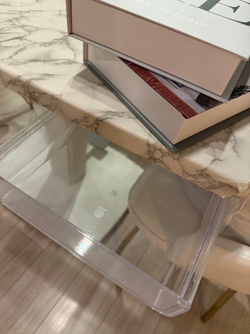 東京都　【デザイン × 機能性】ペダル昇降式 大理石調　ダイニングテーブル