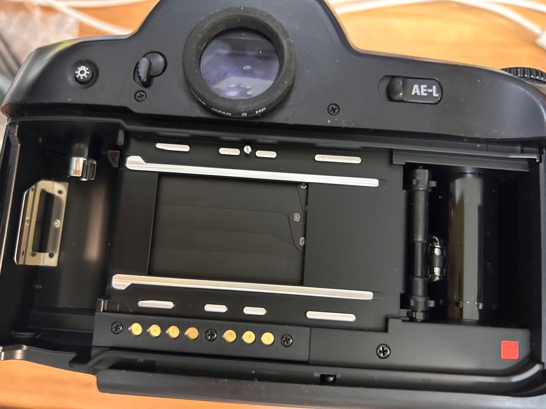 Nikon ニコン F90 フィルムカメラレンズ付き　動作OK