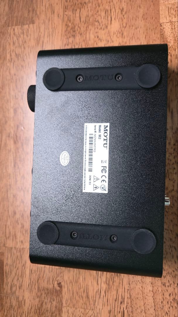 MOTU M2 USBオーディオインターフェイス 2-in/2-out