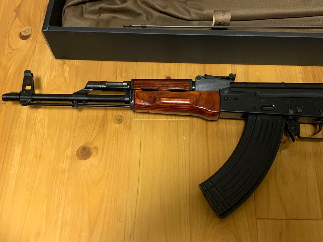 東京マルイ AKM GBB エアソフトシエン 木製ハンドガード＆ストック付き