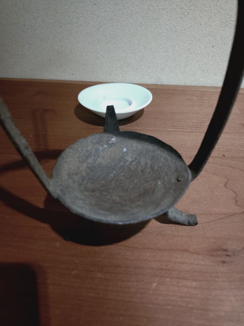 鉄製 吊るし灯火器 花器 花入れ 古道具 古民具 燭台 行燈 行火 灯明