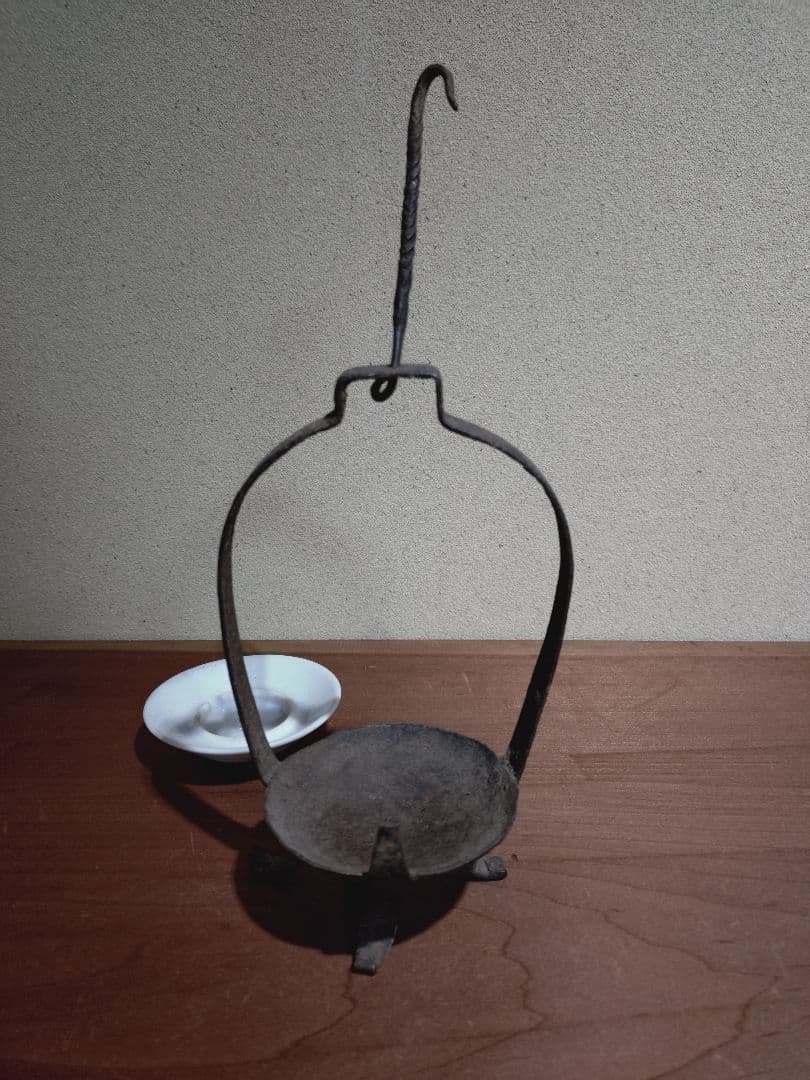鉄製 吊るし灯火器 花器 花入れ 古道具 古民具 燭台 行燈 行火 灯明
