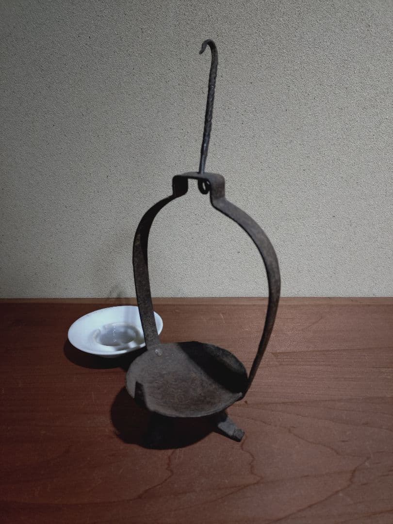 鉄製 吊るし灯火器 花器 花入れ 古道具 古民具 燭台 行燈 行火 灯明