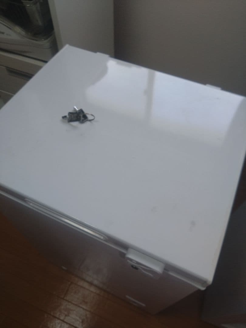 maxzen 上開き冷凍庫 JF100ML01WH