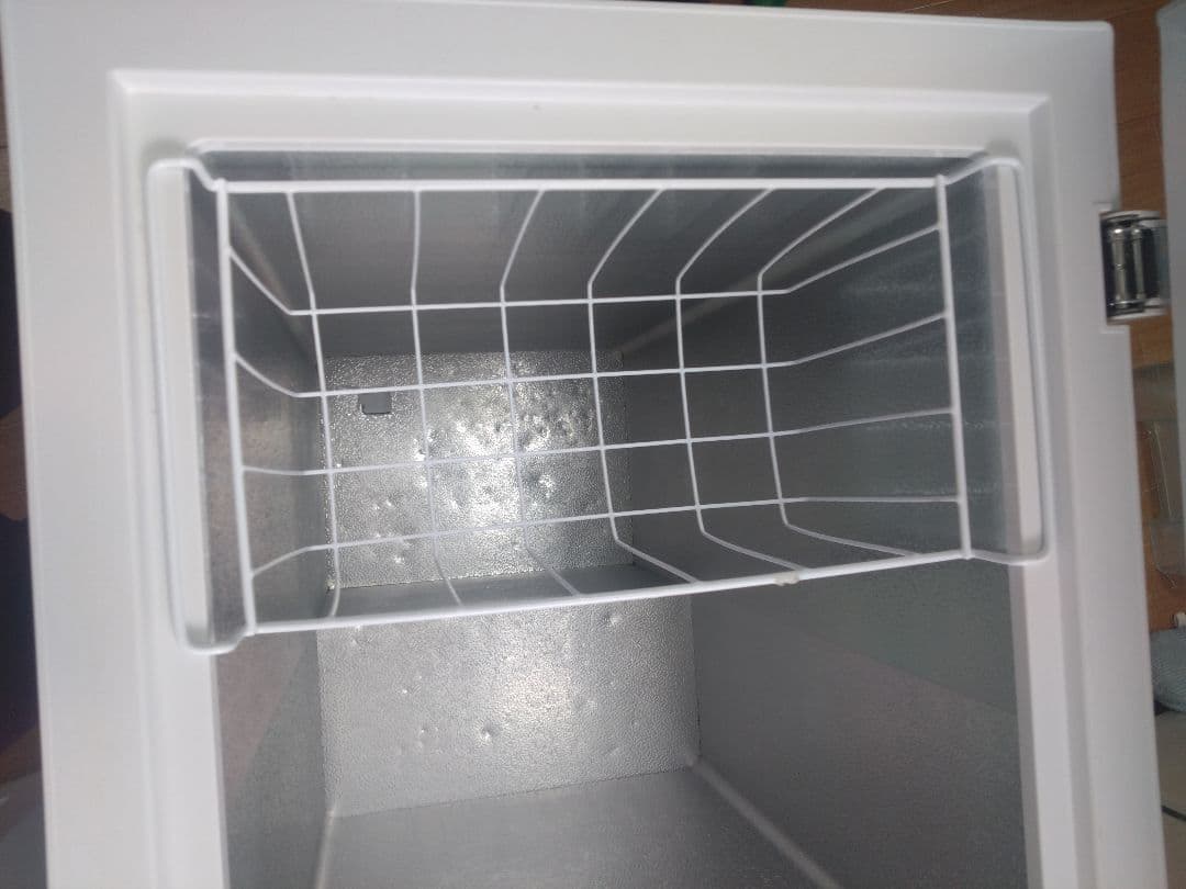 maxzen 上開き冷凍庫 JF100ML01WH