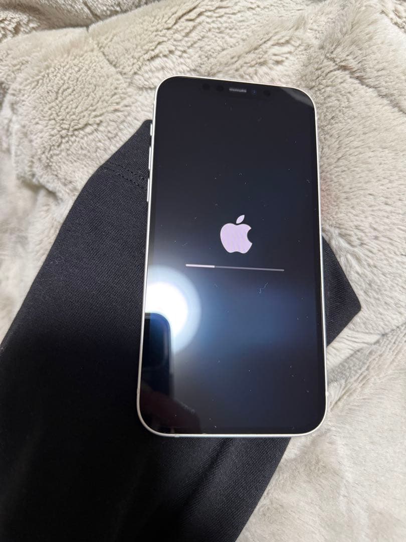 iPhone12 ホワイト　64G