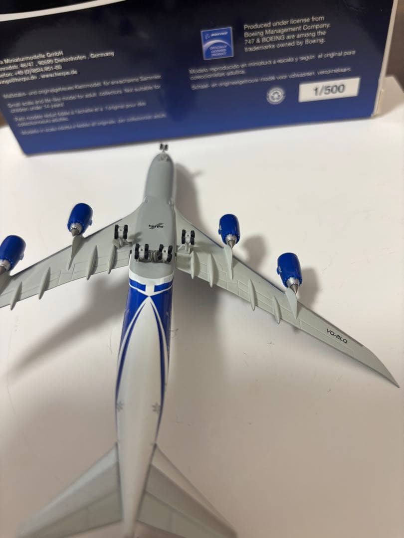 エアブリッジ・カーゴ　B747-8F herpa 1/500