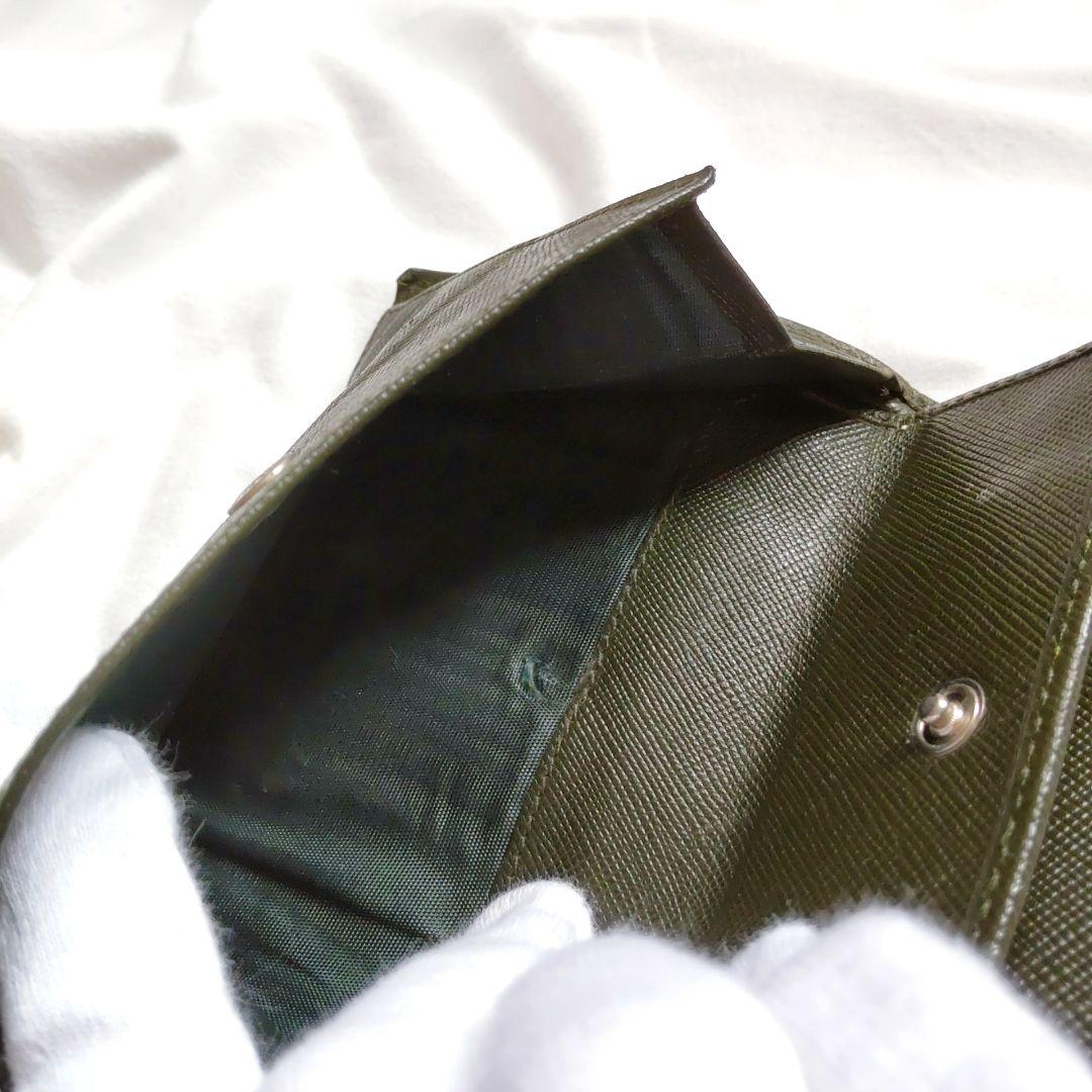 レア色✨PRADA サフィアーノレザーダークグリーンオリーブグリーン二つ折り財布