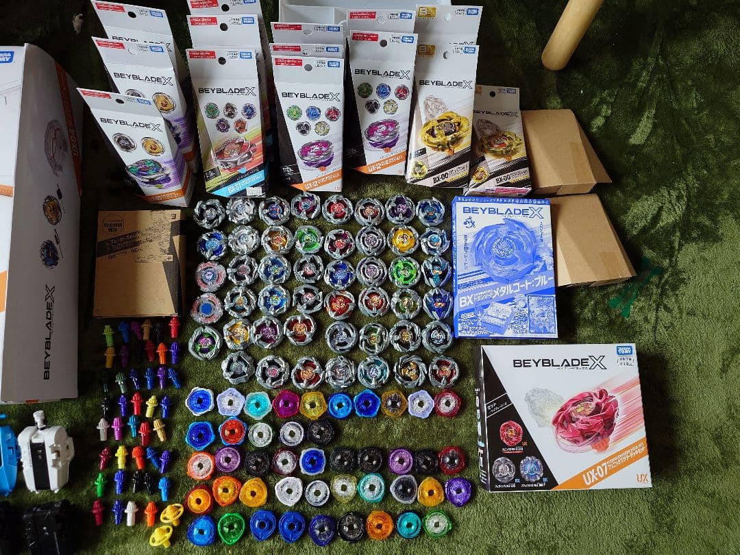 ベイブレードX　68点＋αまとめ売り(引退品)レアベイ4点有り