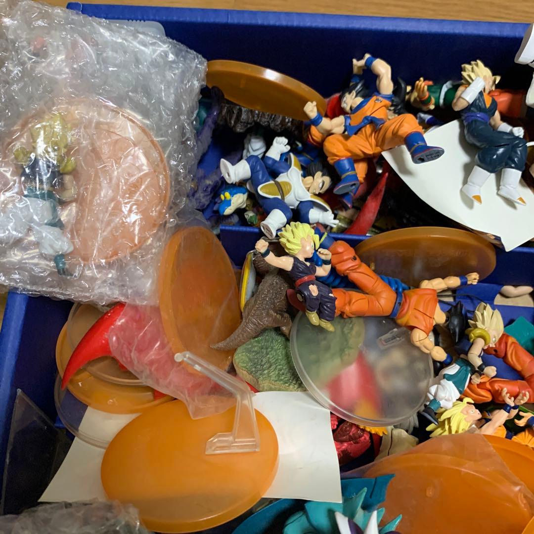 ドラゴンボール　ガチャポン　食玩　フィギュア