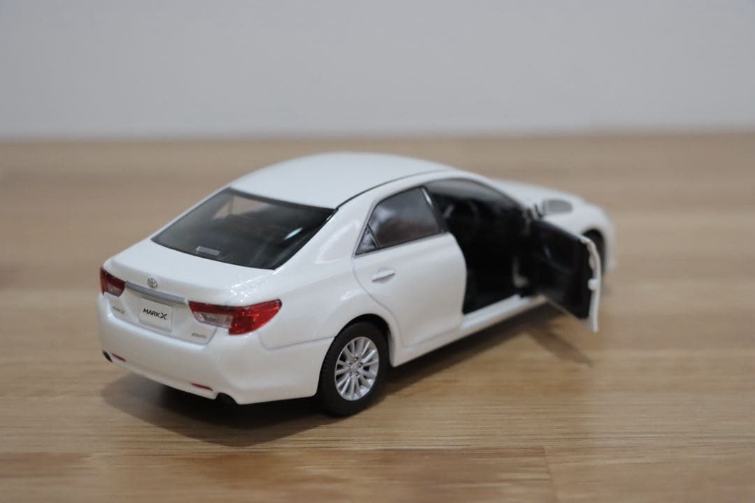 マークX 130型　130系　中期　カラーサンプル　ミニカー　非売品