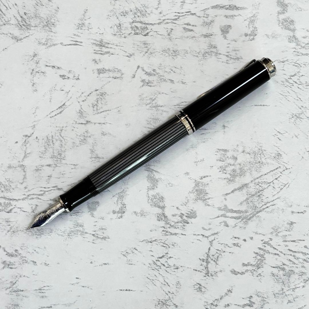 ペリカン スーベレーン M400 万年筆 ブラックストライプ F（細字）