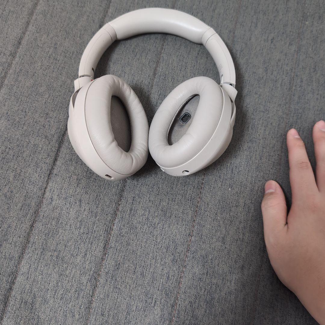 ソニーワイヤレスノイズキャンセリングヘッドホン WH-1000XM4