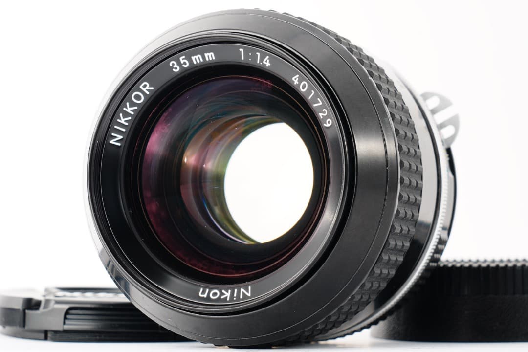 【極美品】動作◎ ニコン　Ai Nikkor 35mm F1.4 729