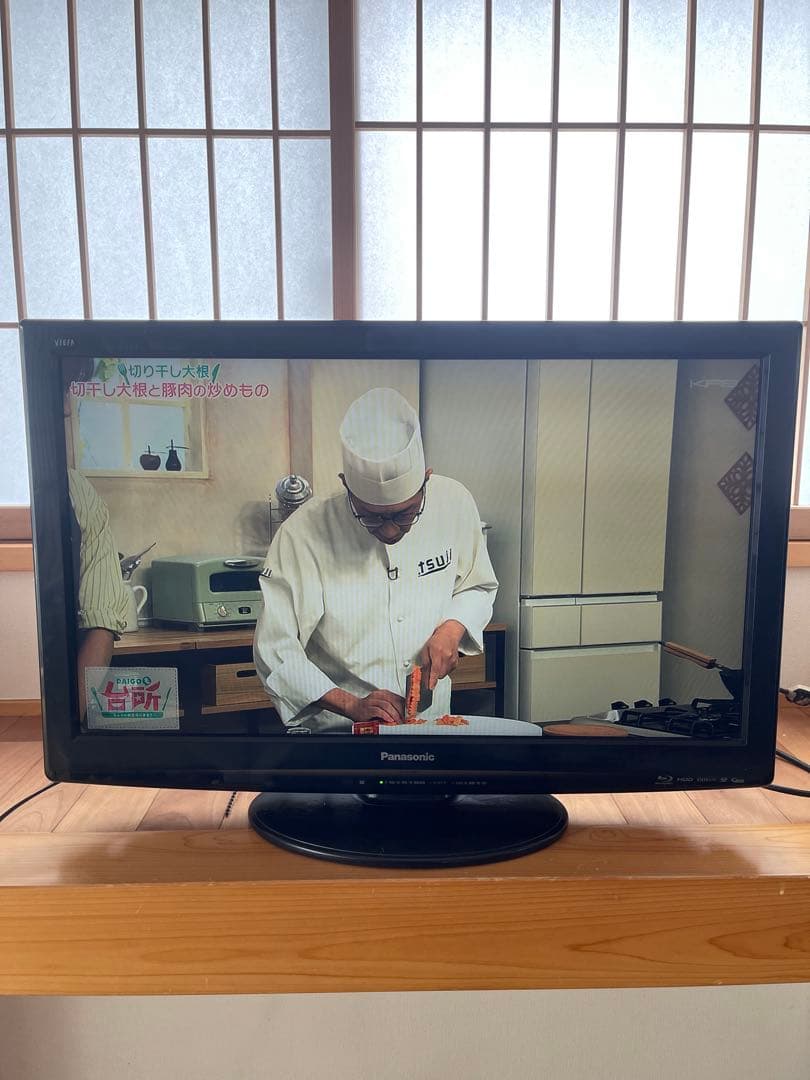 Panasonic テレビVIERA TH-L32R2B B-CASカード付き