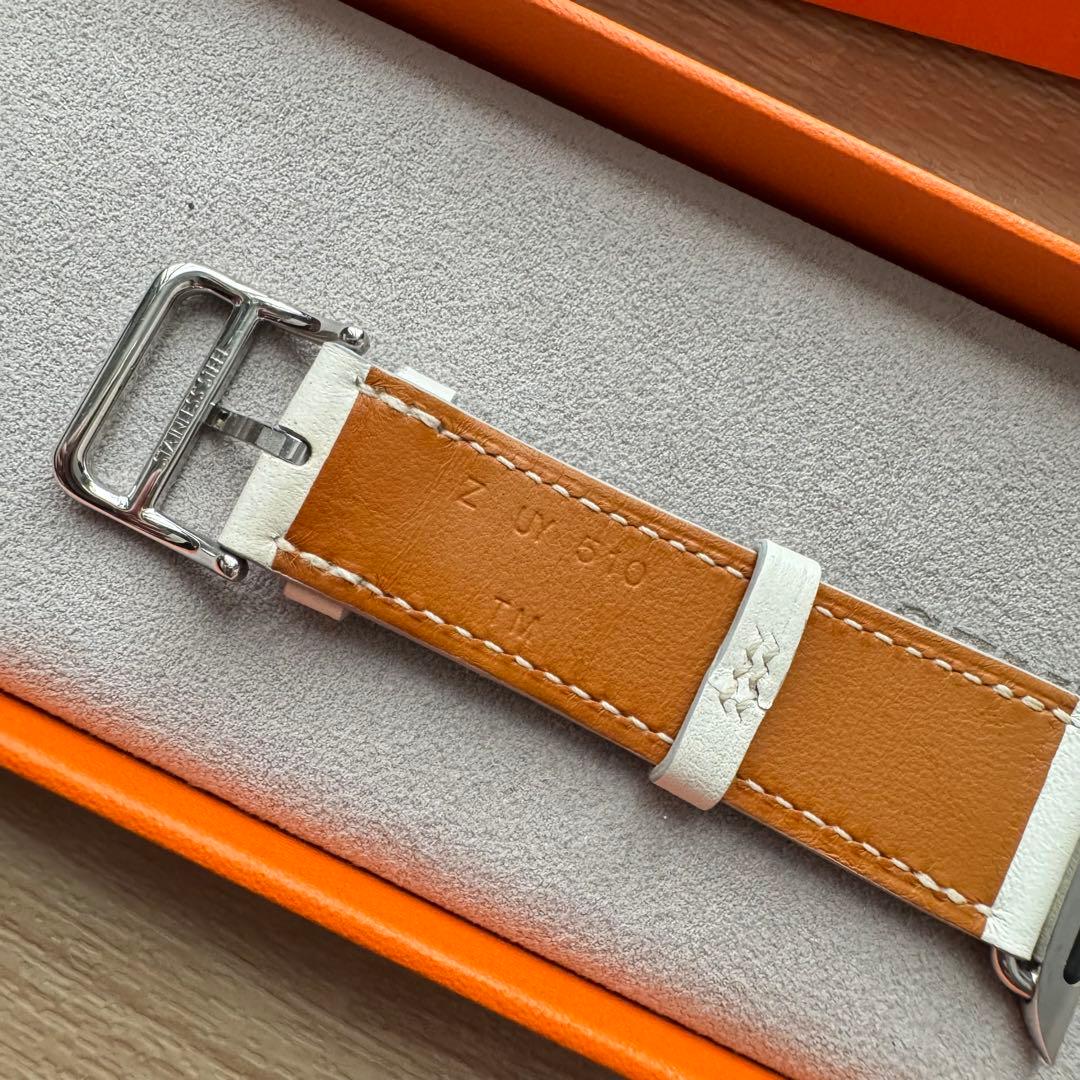 2303 Apple Watch エルメス　ホワイト　白　レザー　バンド