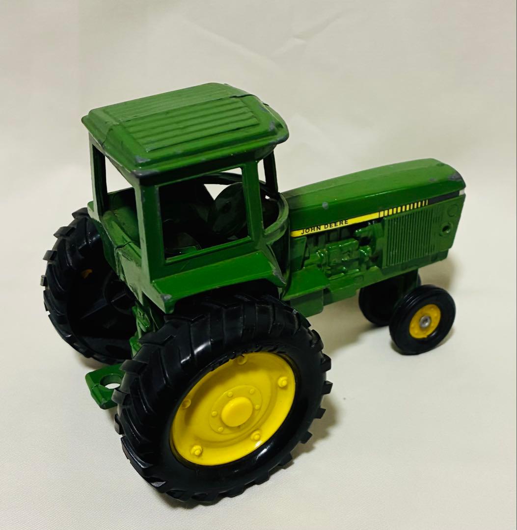 ヴィンテージJohn Deere 1/32❣️トラクター ミニカー