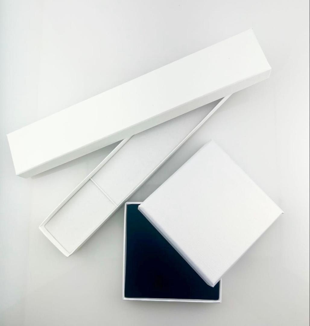 プラチナフクリン留　天然ダイヤモンドピアス 計0.6ct