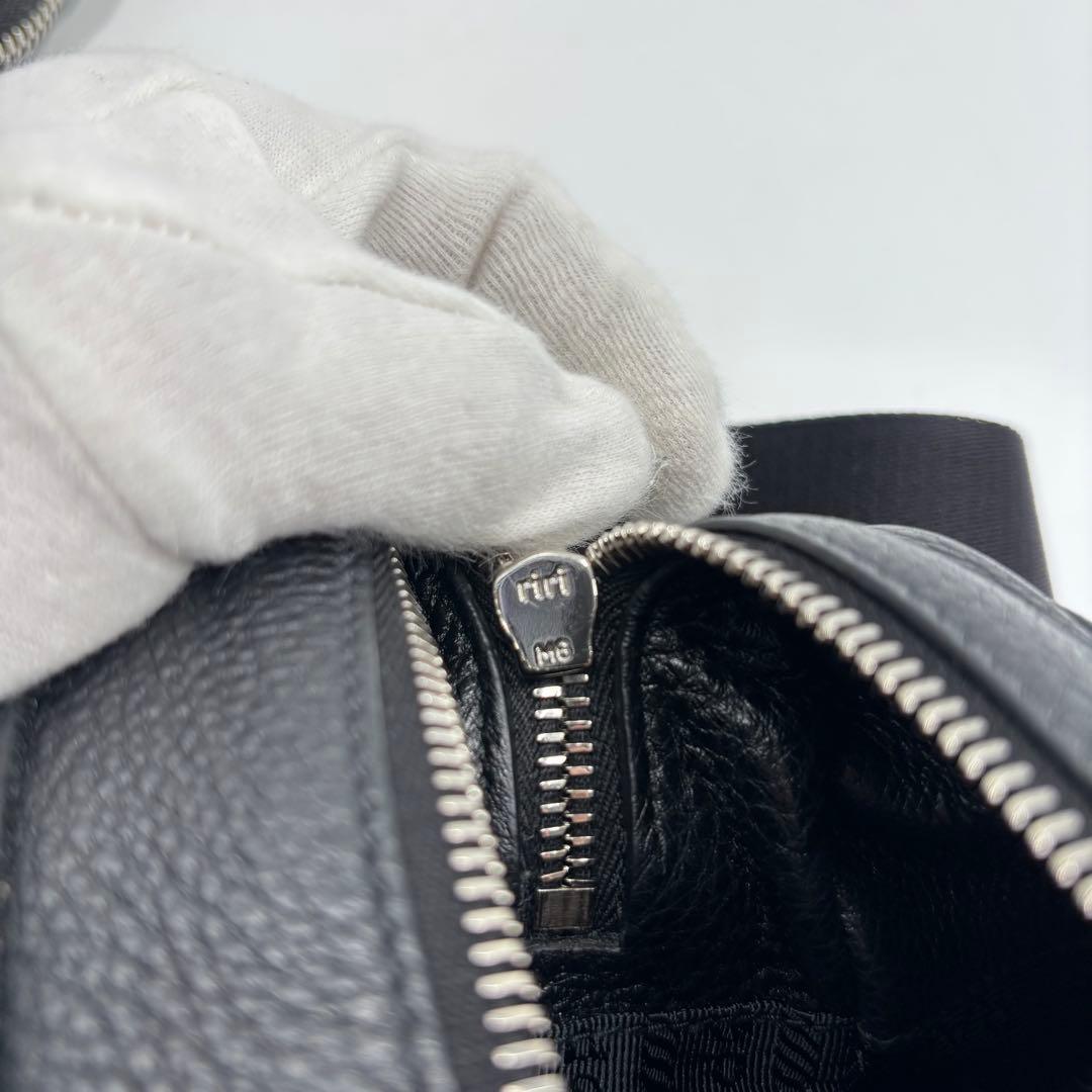 【極美品】 PRADA プラダ ショルダーバッグ ヴィッテロ ブラック 黒