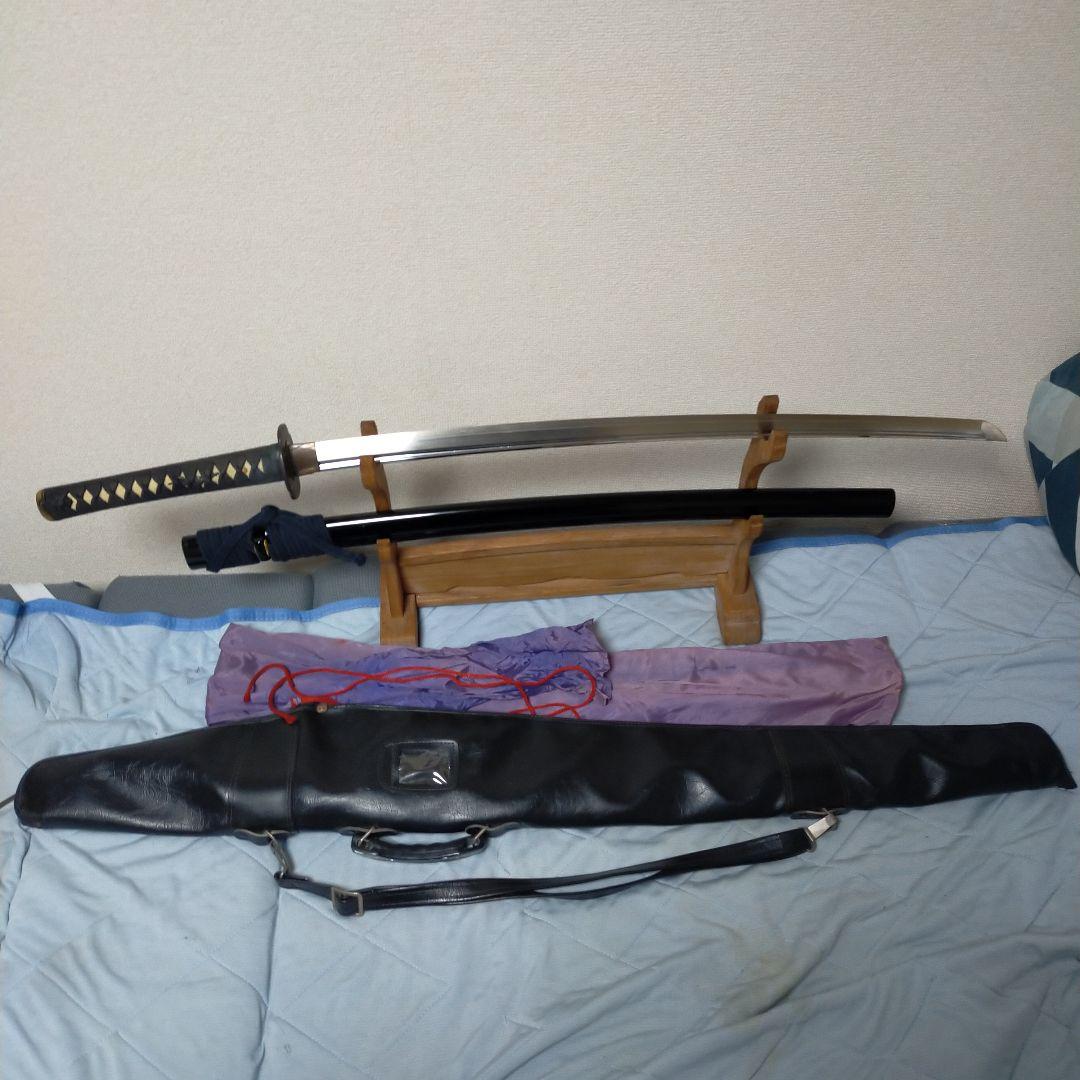居合刀　模造刀　日本刀　刀剣　樋入り刀身　鮫皮　鉄鍔　刀袋　刀鞄　模擬刀　打刀