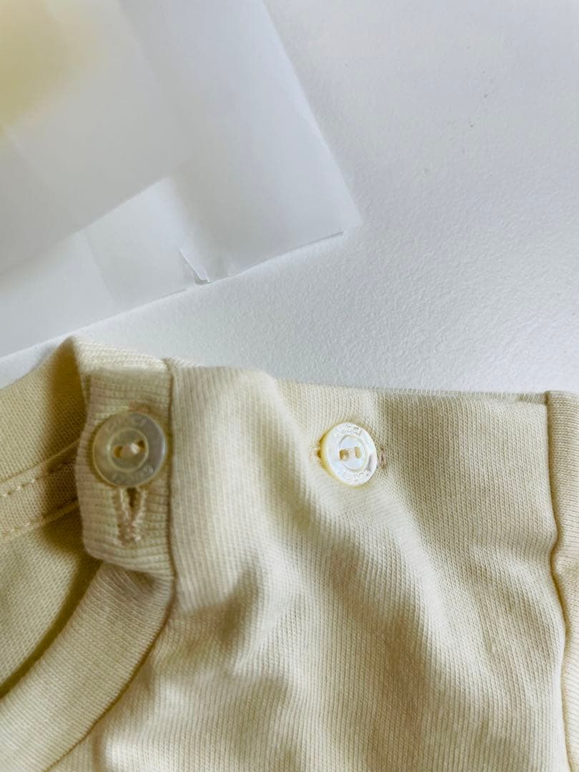 GUCCI PETER RABBIT コラボ Tシャツ クリーム色