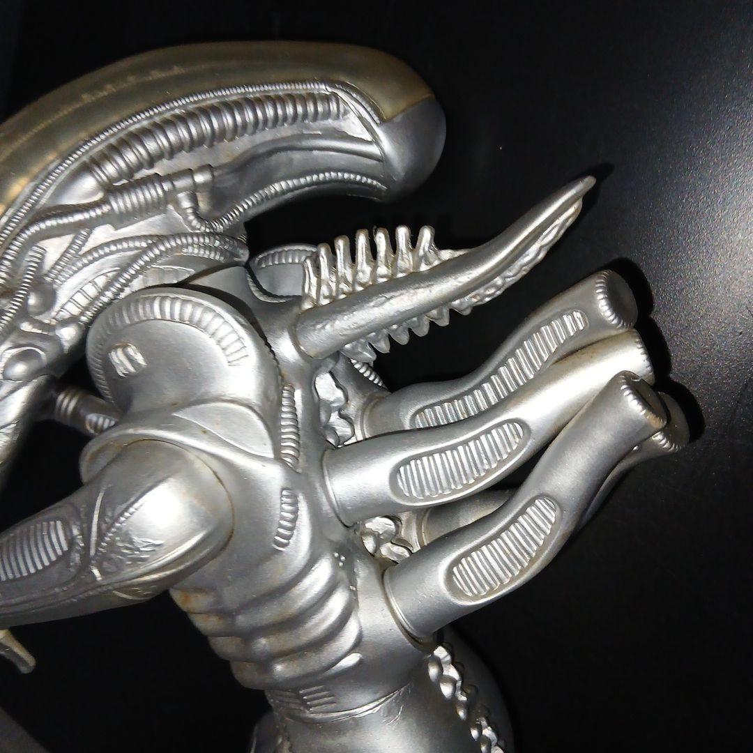 エイリアンフィギュア 可動式 シルバー 約30cm