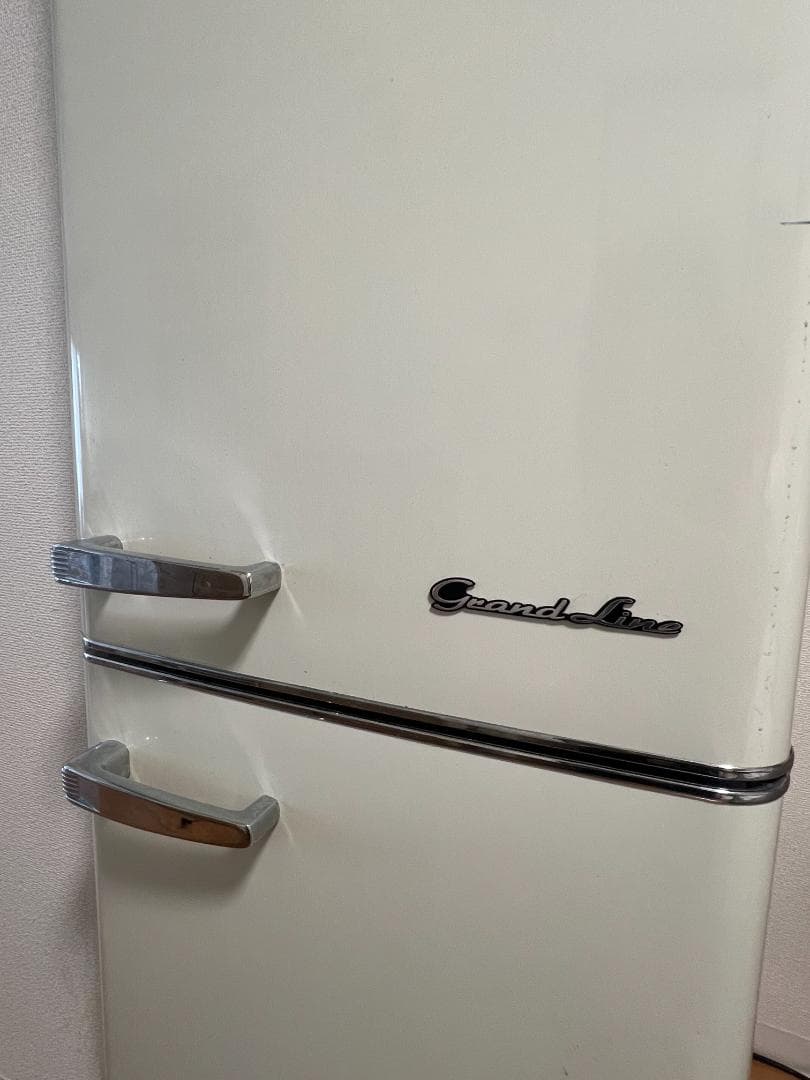 Grand Line ホワイト冷蔵庫 レトロスタイル 2ドア 2020年製
