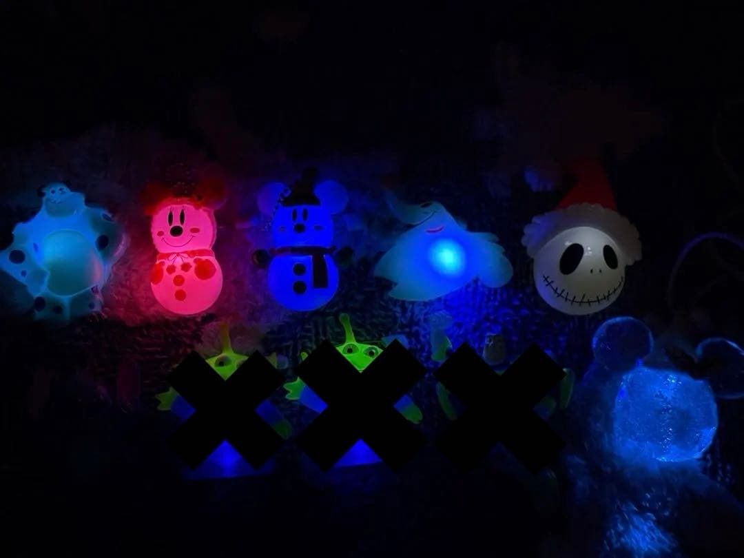 値下げ！【平成レトロ】ディズニーリゾート ライトバッジ ※バラ売り可