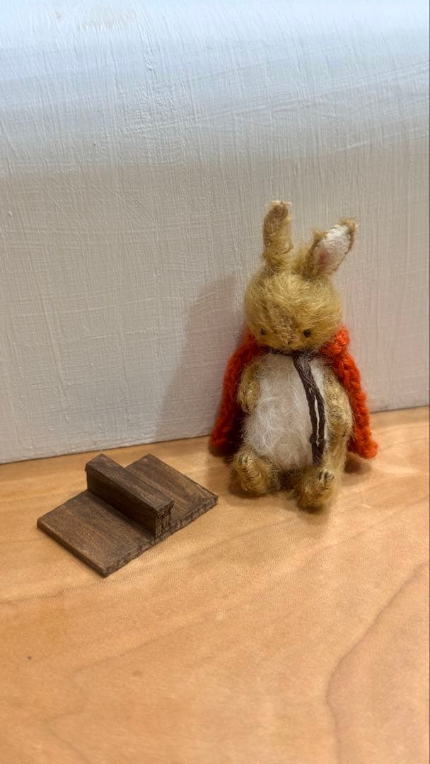 ⭐️こはるさん専用です。⭐️moriのえほん様　オレンジマントのうさぎさん