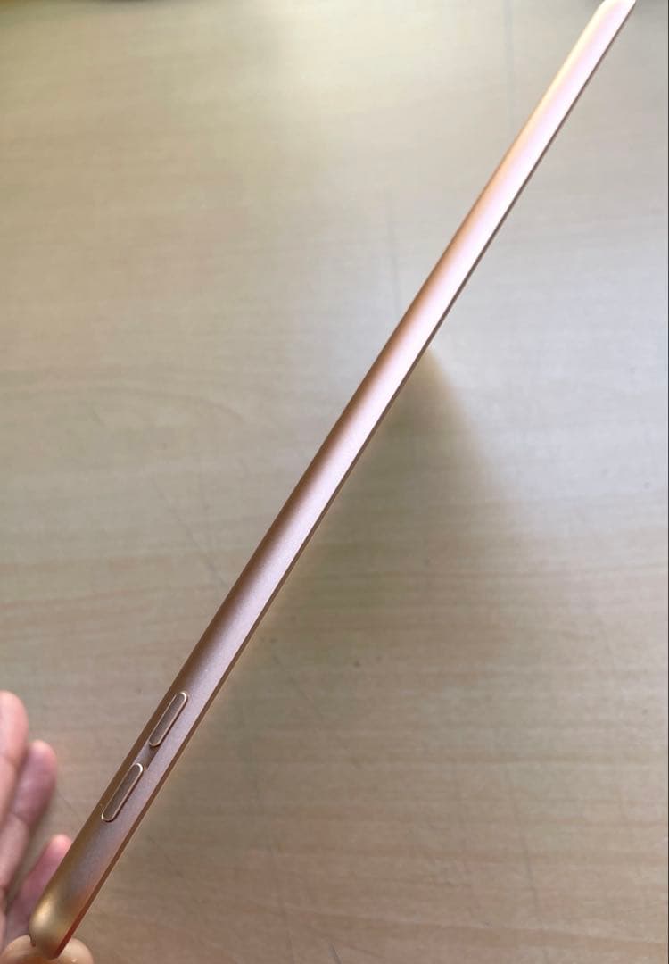 iPad 第7世代　A2197 Wi-Fi　ゴールド　128GB 超美品 #3