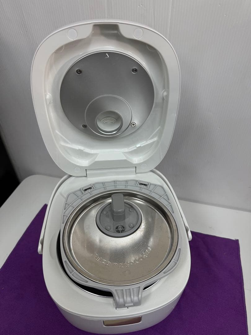 【動作確認済Panasonic IHジャー炊飯器 SR-KT060 2025年製