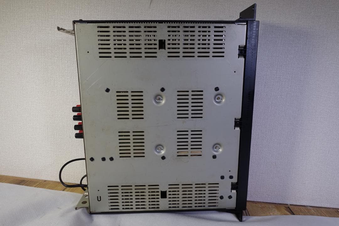 Victor パワーアンプ PS-A1004 100V/300W