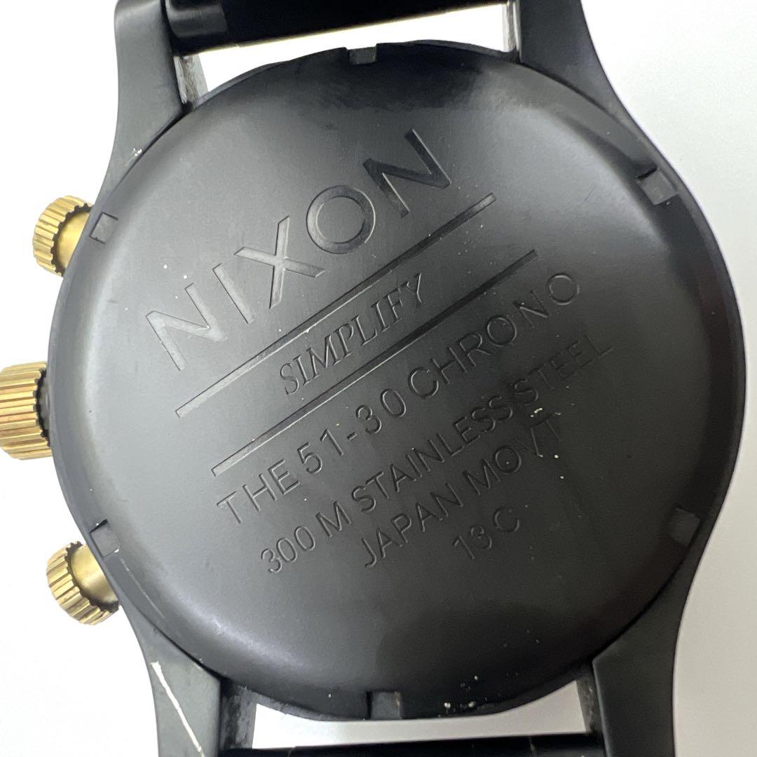 【左リューズ】NIXON ニクソン 51-30 クロノ デイト 黒 稼働品