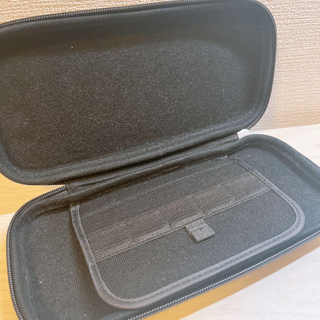 Nintendo Switch 本体 Joy-Con 収納ケース付き