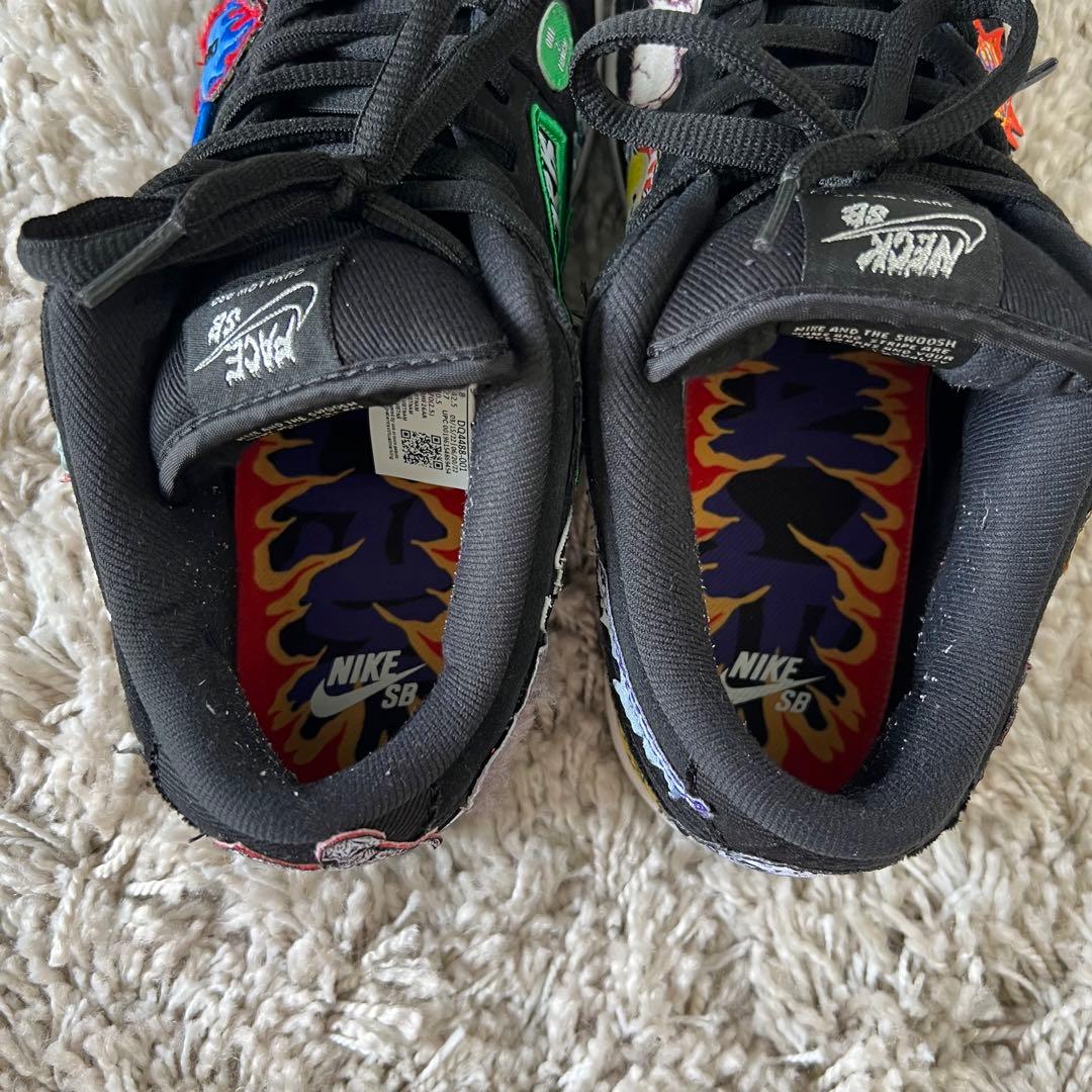 スケートボード Nike SB Dunk Low neck face