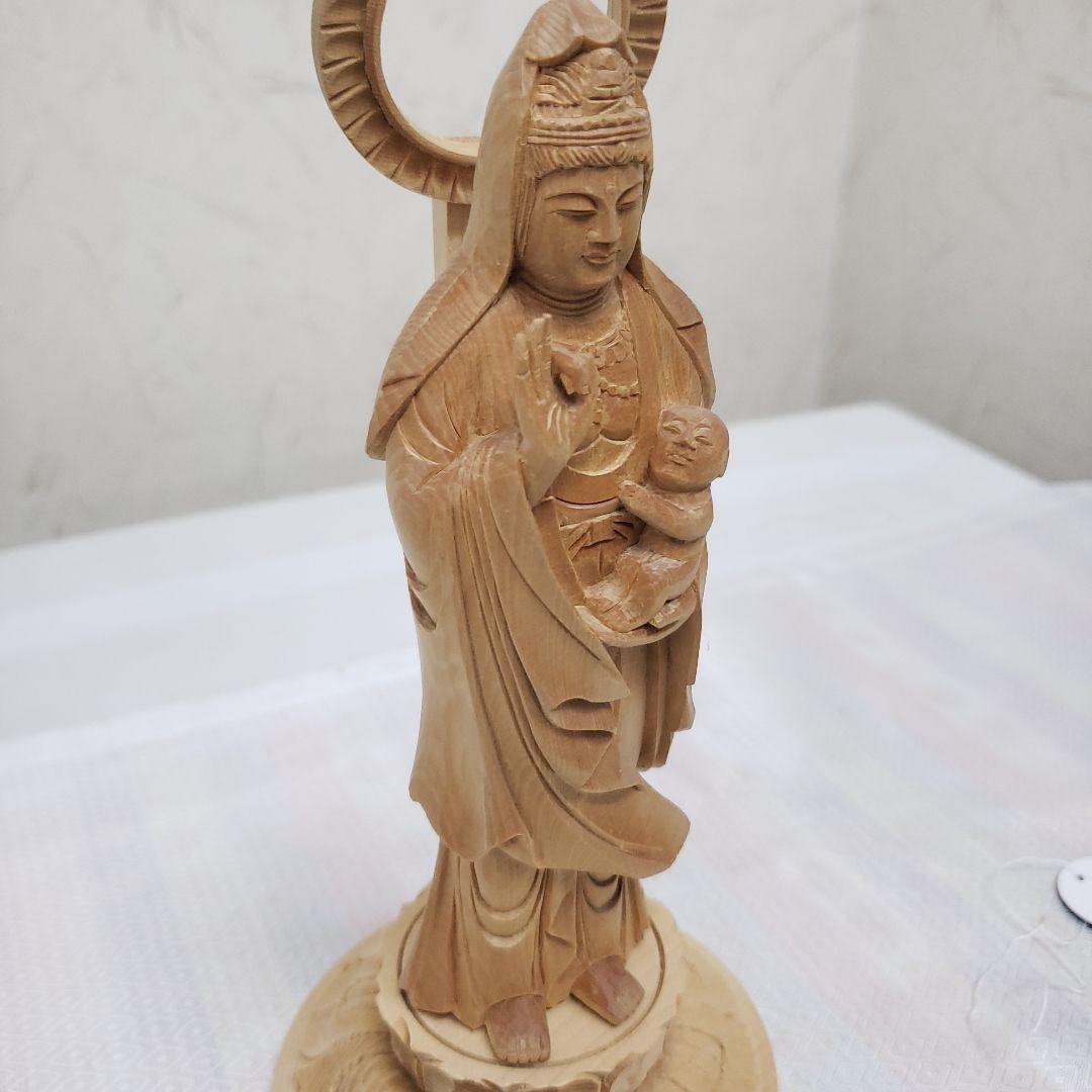 Ｂフライデー蔵出し特価　優しい仏像★ヒバ材 慈母観音菩薩像4.5寸立★約22cm