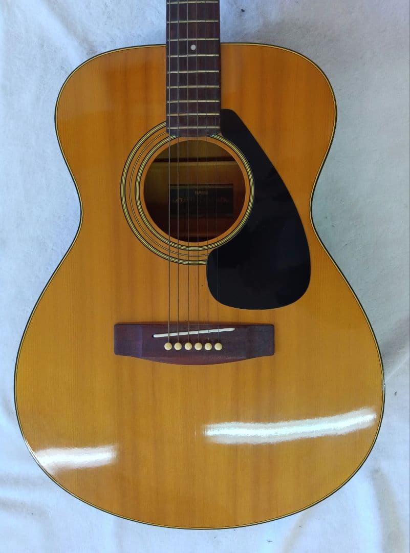 ヤマハ　アコースティックギター　FG-120F YAMAHA　黒ラベル　カバー付