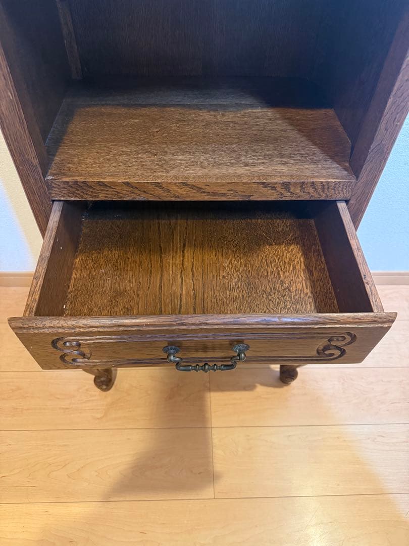 【】三越　ブルージュオーク材 サイドチェスト　電話台　ルーマニア