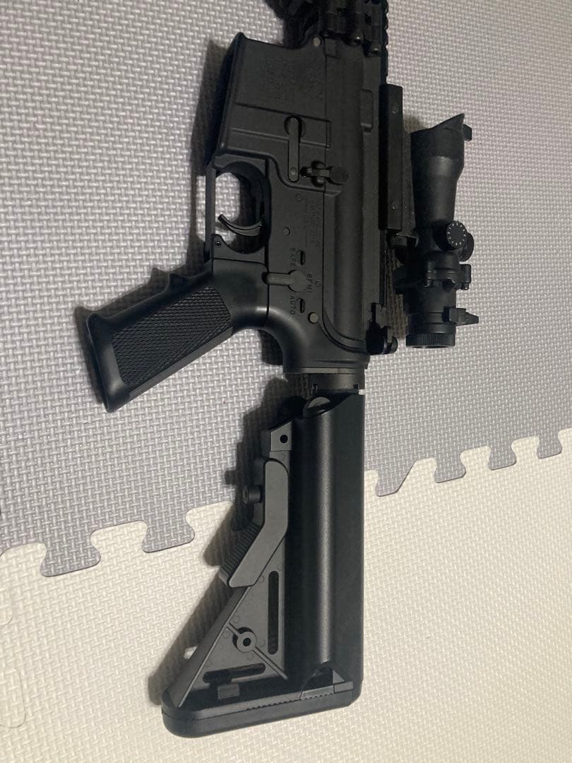 【かっちゃん】AR-15スタイル エアガン 黒　M4 次世代電動ガン
