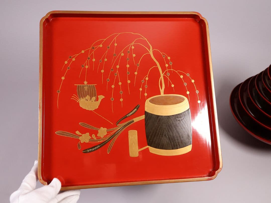 【MB59】大型 九ッ組大盃 盃台 伝統柄 絵変金蒔絵 木製 松竹梅 節句 朱塗