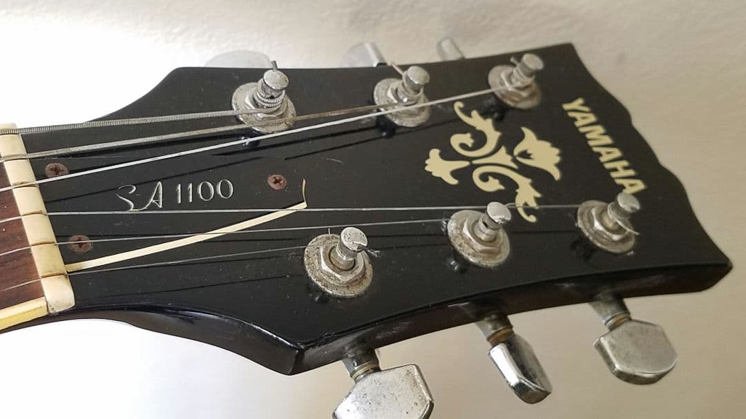 YAMAHA SA-1100 Super Axe セミアコースティック・ギター