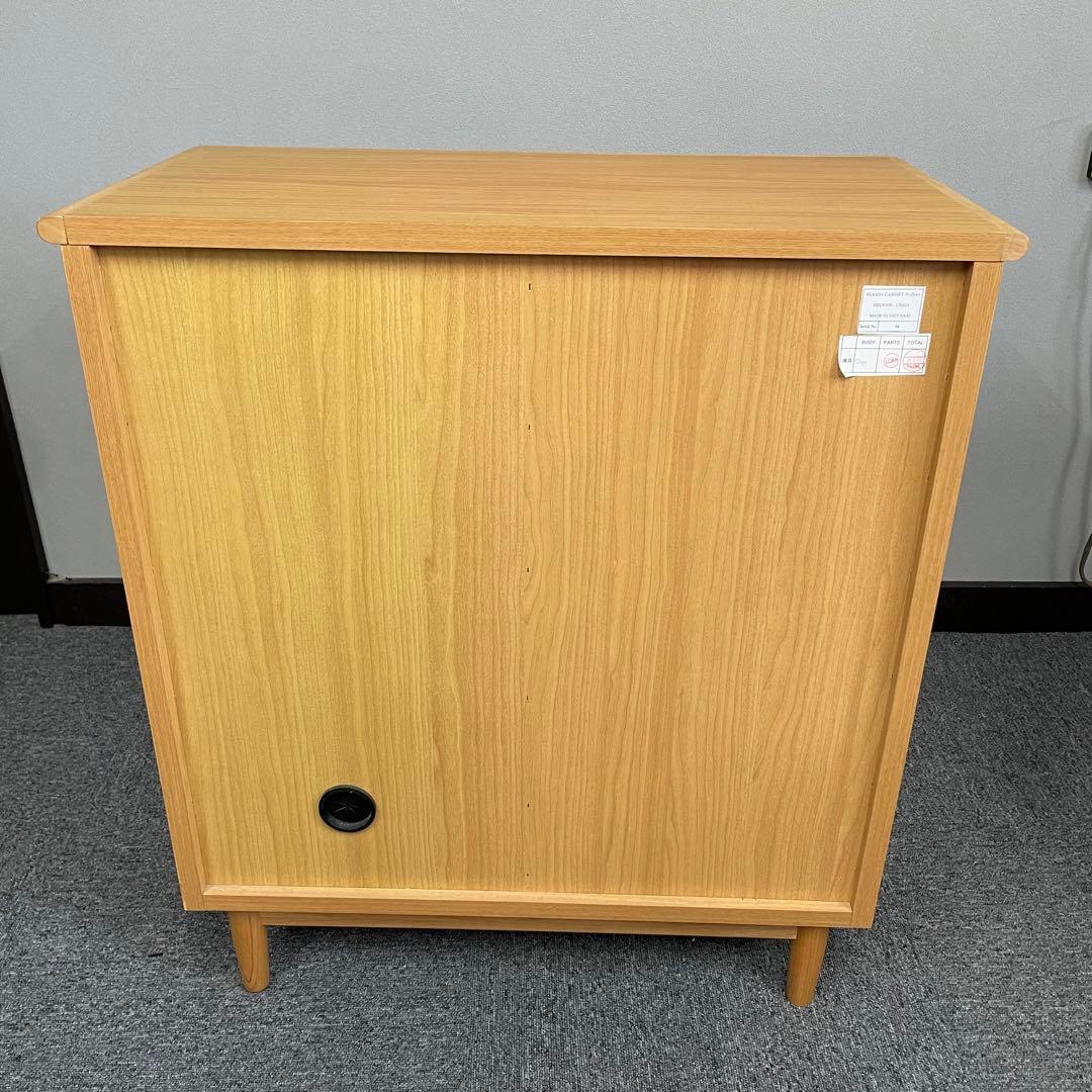 【美品】木製キャビネット ナチュラル 幅70cm サイドボード　北欧風　家具